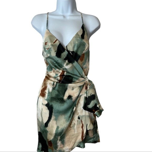 NWT Hello Molly Timely Arrival Mini Dress in Green - Picture 5 of 15